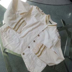 Liz wear. Cream Denim tux jacket.  14